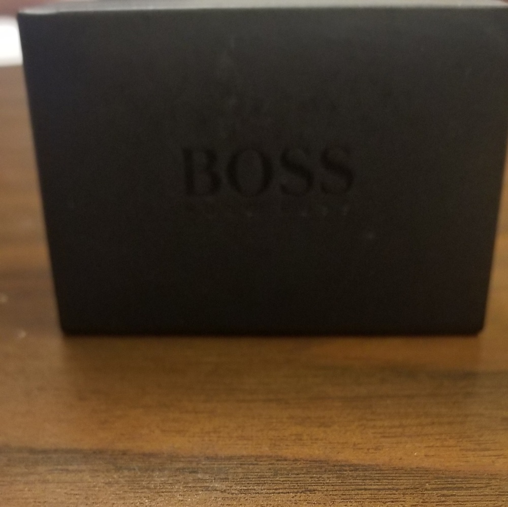 Hugo Boss cufflinks - Picture 2 of 2